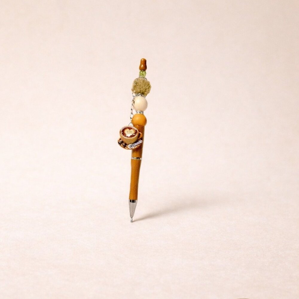 Brown Kawaii Gift Set – Beaded Pen & Matching Keychain + Refill Included - Picture 5 of 8